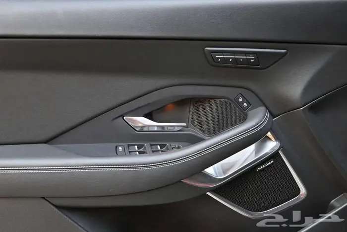 جاكوار E-PACE 2024 سعودي 10