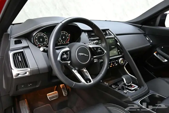 جاكوار E-PACE 2024 سعودي 13