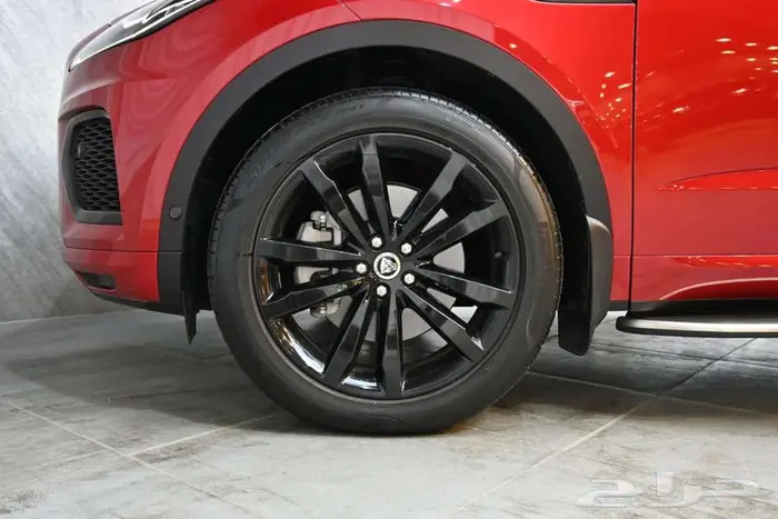 جاكوار E-PACE 2024 سعودي 5