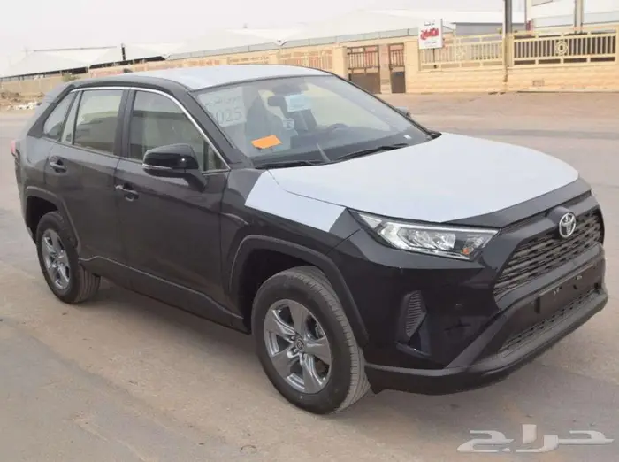 تويوتا راف فور LE استاندر بنزين 2025 سعودي 1