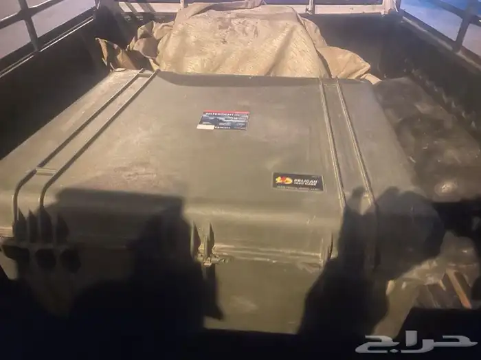 شنطه جيشيه اللون اخضر زيتي كبيرة حجم ونظيفه 1