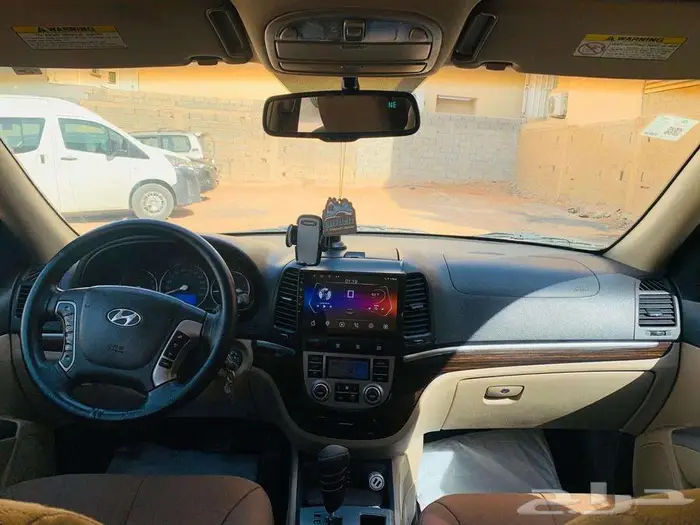 Hyundai SantaFe V6 3.5L 2011 سنتافي هيونداي فل كامل موديل 5