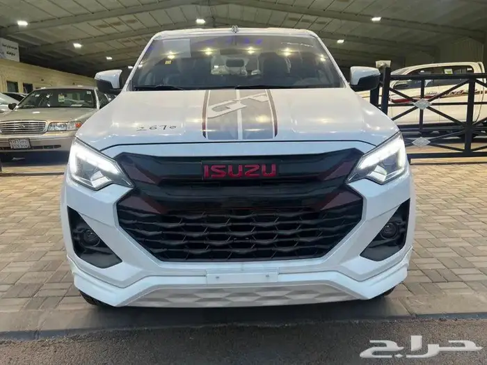 ايسوزو ديماكس GT فل كامل دبل 2025 كاش او تقصيد على البنك 10