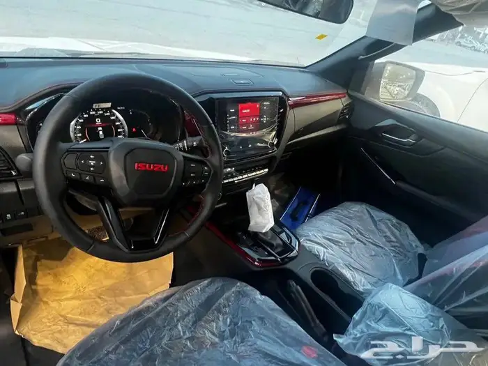 ايسوزو ديماكس GT فل كامل دبل 2025 كاش او تقصيد على البنك 13