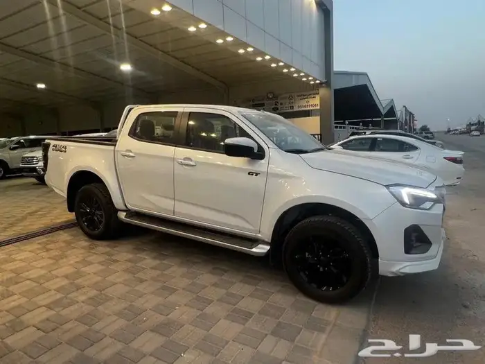 ايسوزو ديماكس GT فل كامل دبل 2025 كاش او تقصيد على البنك 4