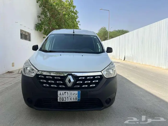 رينو دوكر 2021 مالك واحد نظيف 0