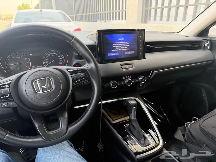 HONDA HR-V LX l4 1.5L 5