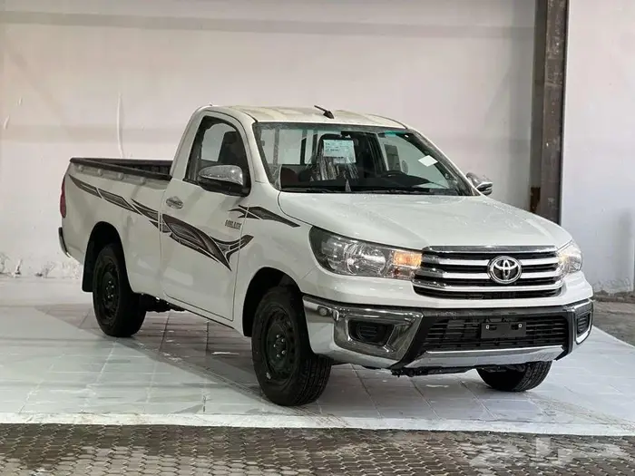 هايلوكس غمارة GLX بنزين 2025 2