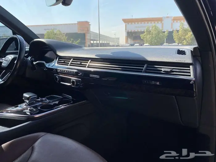 اودي q7 2019 ممشي 207 الف استخدام راقي جدا 13