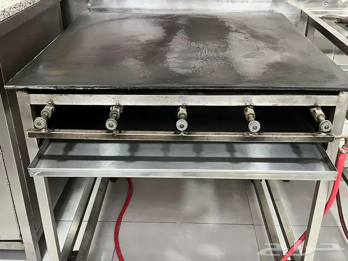 معدات مطاعم للبيع طاولات استنلس   بوتجاز   مغاسل   ثلاجات 3