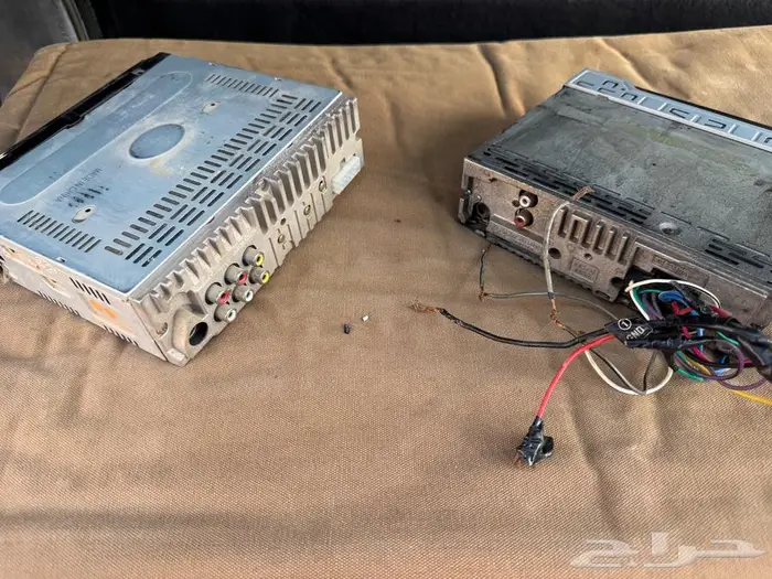 للبيع عدد 2 مسجل سيارة 1