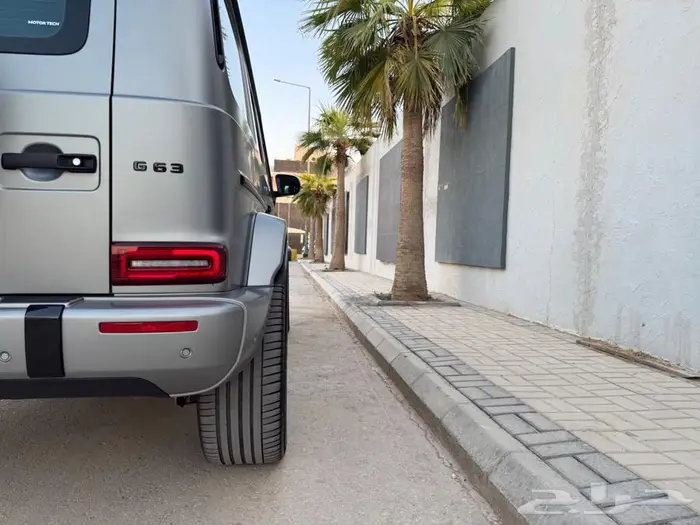 للبيع مرسيدس G63 موديل 2020 بحالة الوكالة 16