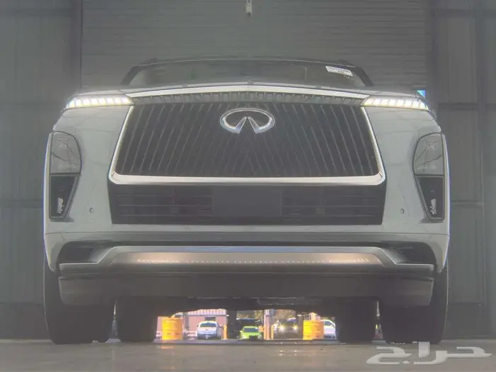 INFINITI QX80 SENSORY 4