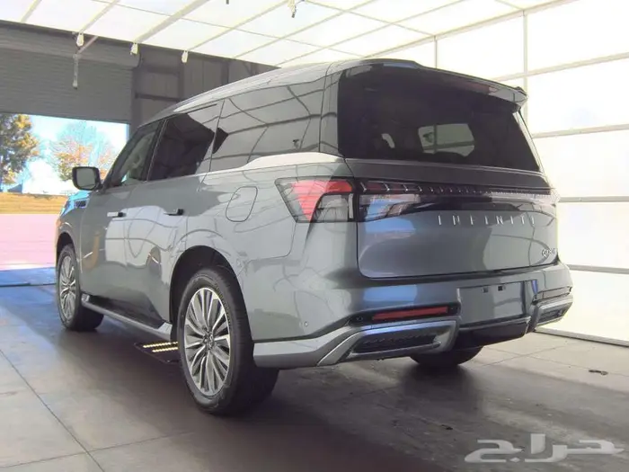 INFINITI QX80 SENSORY 5