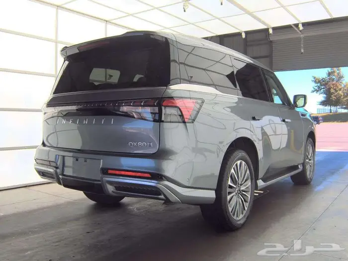 INFINITI QX80 SENSORY 8