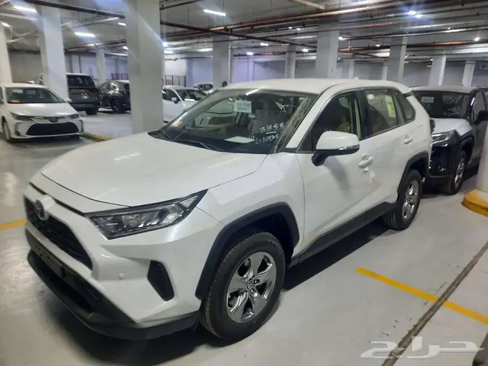 تويوتا راف فور اصفار بدون دفعه اولى 8