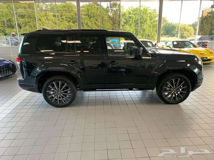 Lexus GX 550 Luxury اصفار 5