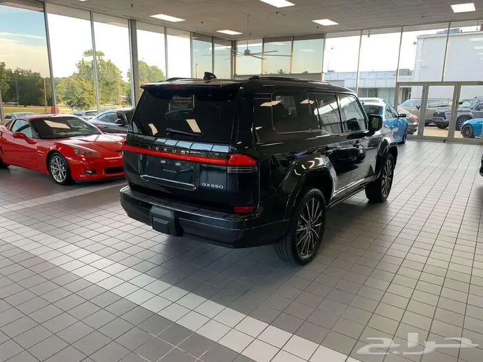 Lexus GX 550 Luxury اصفار 6