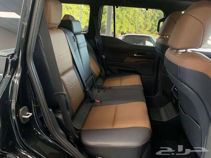 Lexus GX 550 Luxury اصفار 21