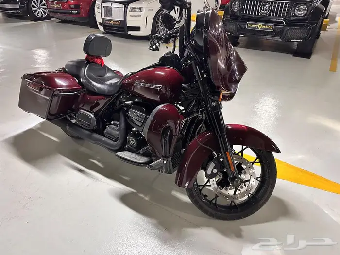 للبيع دباب هارلي ستريت قلايد موديل 2020 Street Glide 1