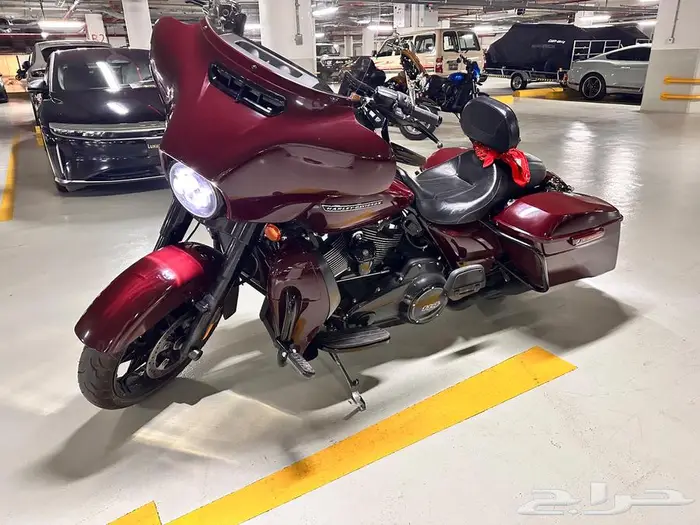 للبيع دباب هارلي ستريت قلايد موديل 2020 Street Glide 0