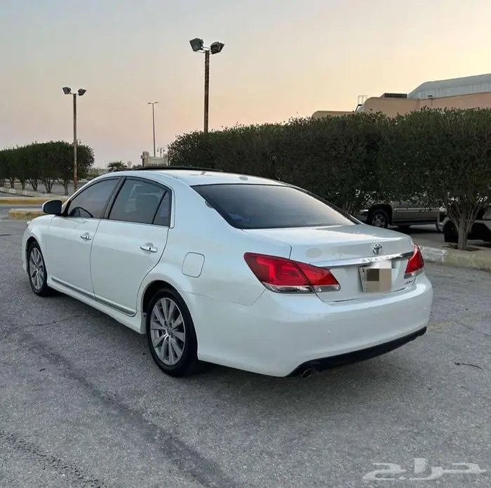 تويوتا افالون 2