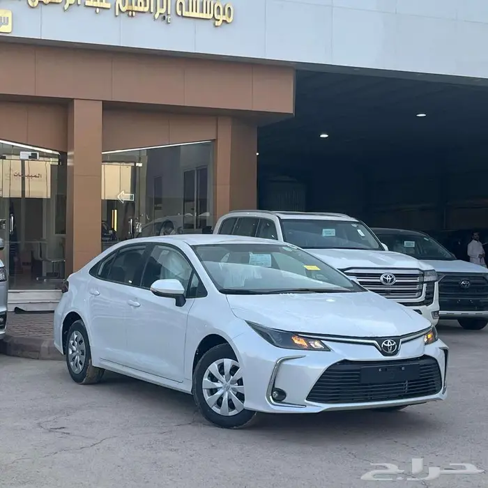 تويوتا كورولا XLI ستاندر 2025 - عروض الأقساط 0