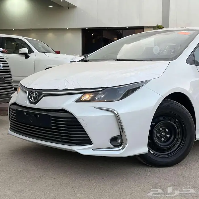 تويوتا كورولا XLI ستاندر 2025 - عروض الأقساط 3