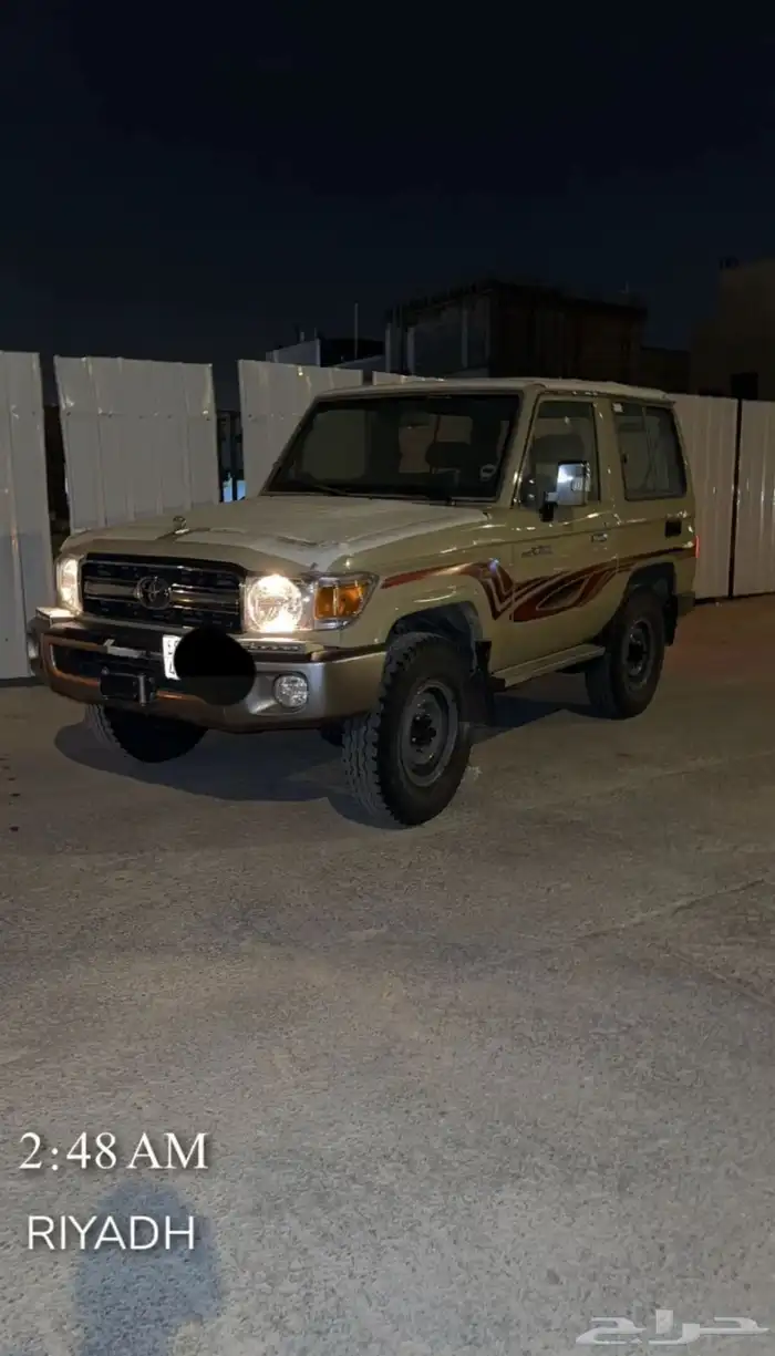 للبيع جيب ربع 2013 7
