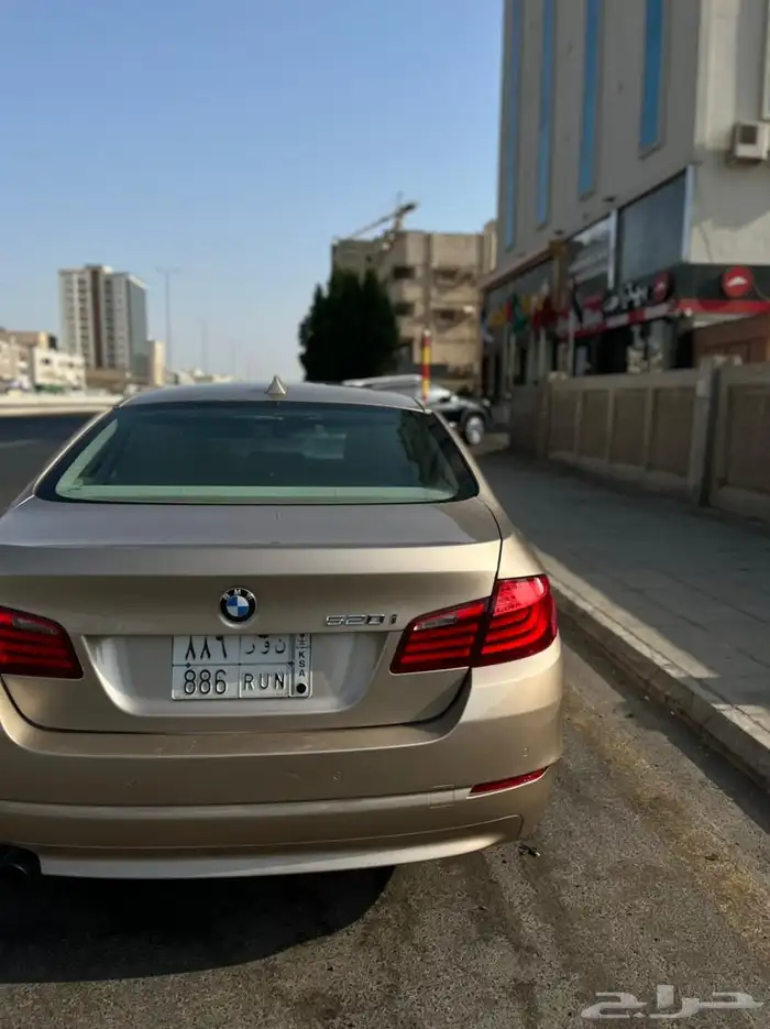 للبيع BMW520 2013 10