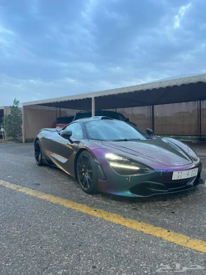 ماكلارين 720s 2