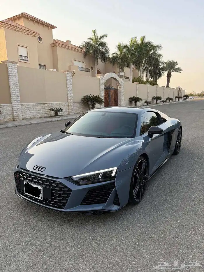 اودي R8 2023 للبيع عليه ضمان وصيانة الوكيل الى 2028 7