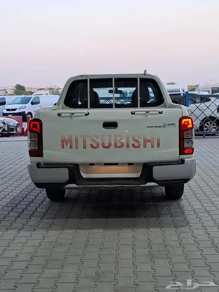 ميتسوبيشيL200 2020 4