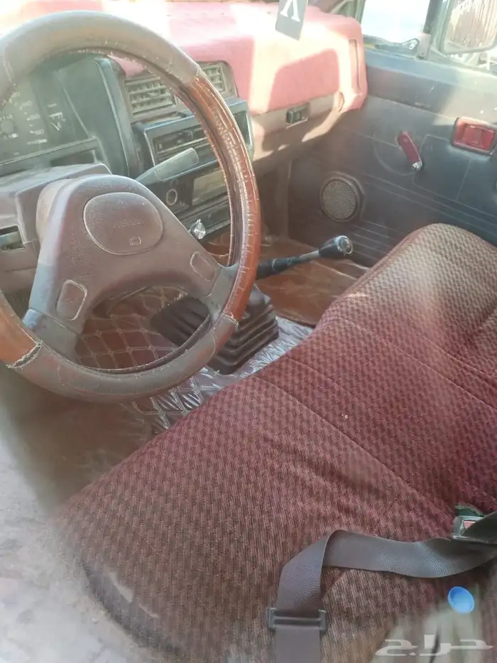 نيسان ددسن موديل 92 بدي وكاله مكينة بلد مفحوصه وجاهزه 2