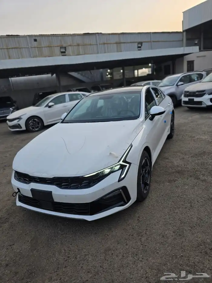 كيا K5 مطور بانوراما 2025 1