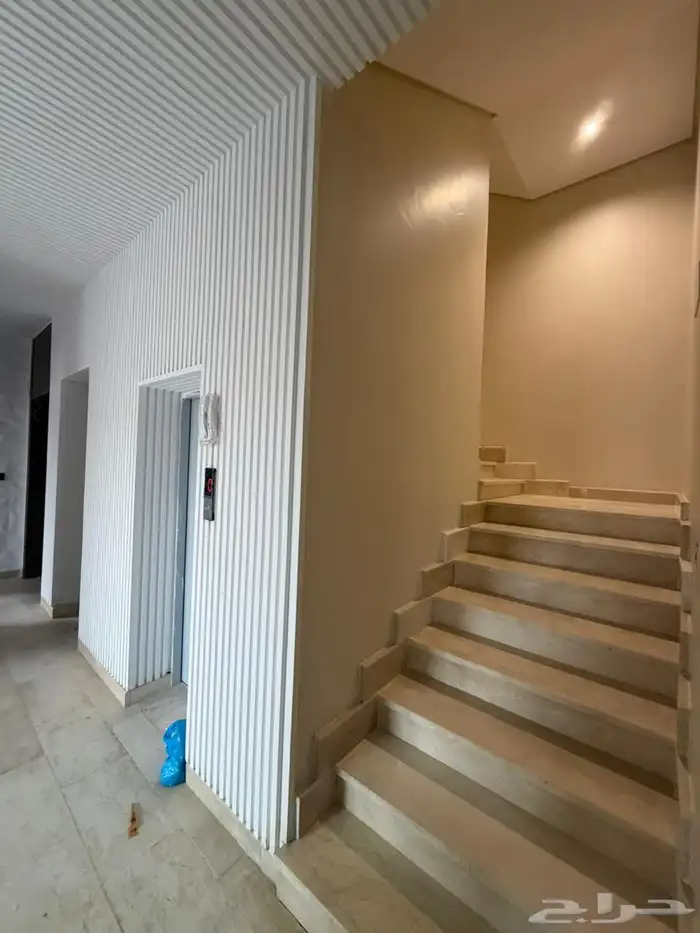 شقة فاخرة للبيع الحمدانية 13