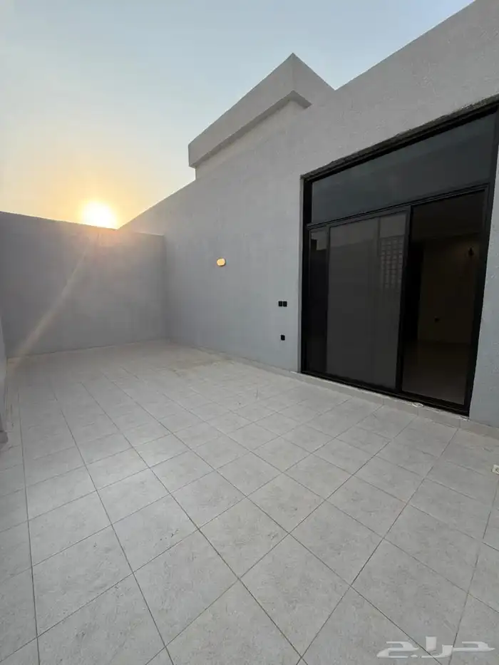 شقة فاخرة للبيع الحمدانية 15