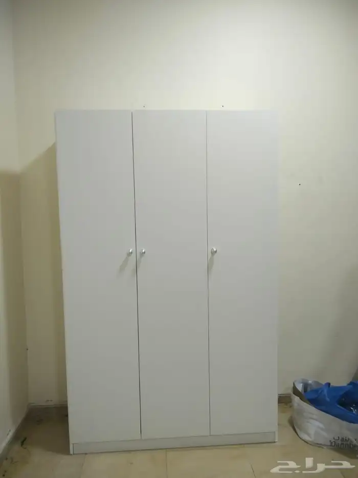 غرفة نوم كاملة  أثاث منزلي  سرير ودولاب وبطانيات 12