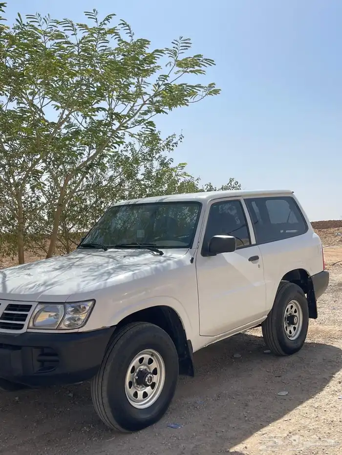 نيسان 1