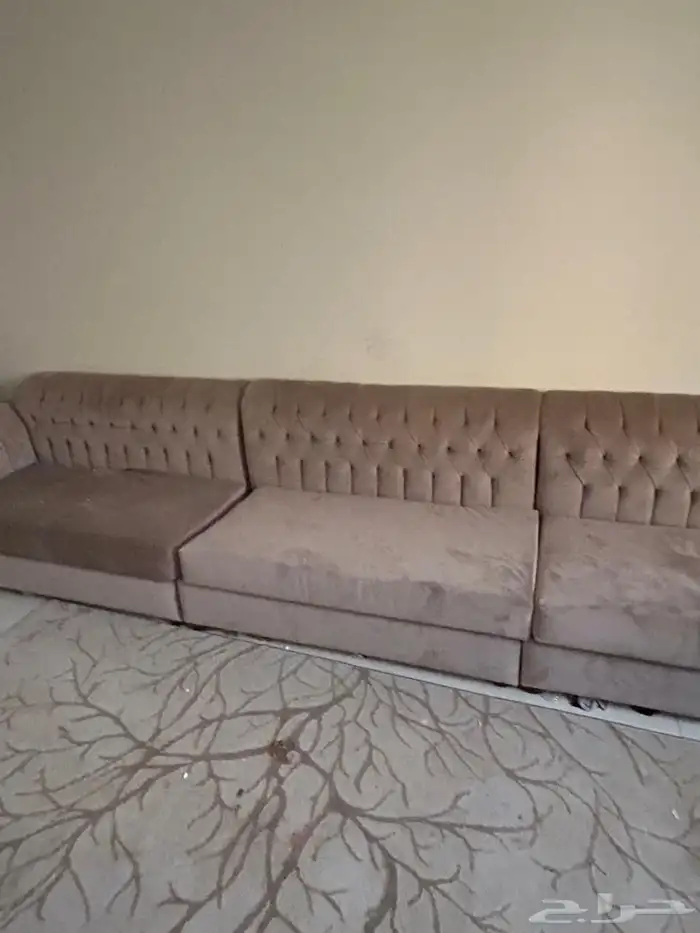 كنب خشبي بقماش مخمل غرفة 4 5 2