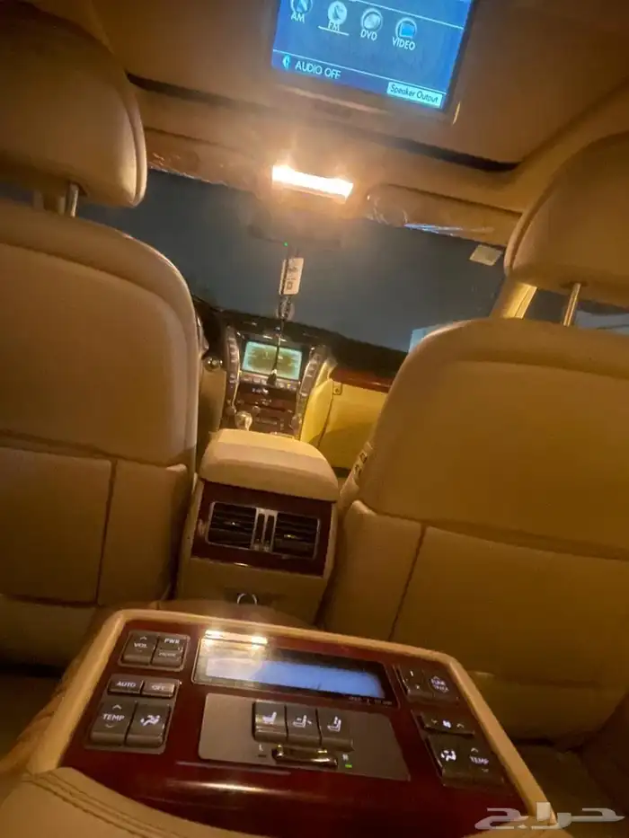 للبيع لكزس ls 460 موديل 2008 12