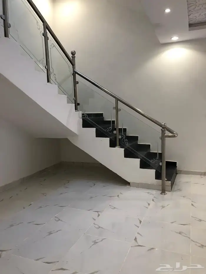 فيلا للبيع 11