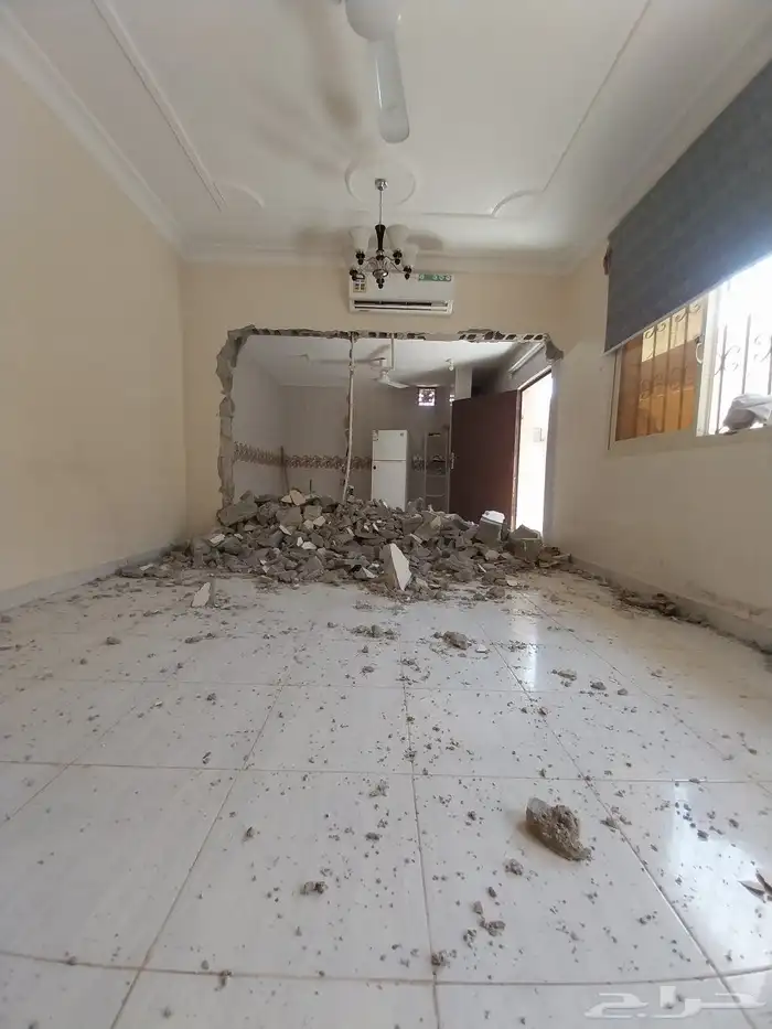 مقاول تشطيبات وترميم وهدم جدران وقص درايش وابواب 7
