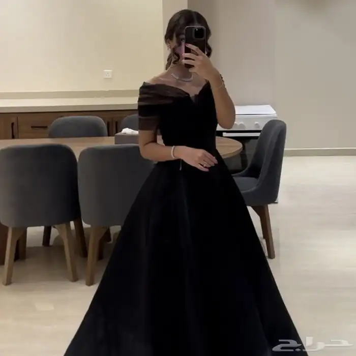 فساتين سهرة فساتين ساتره فساتين حديثه بأسعار منافسة 31