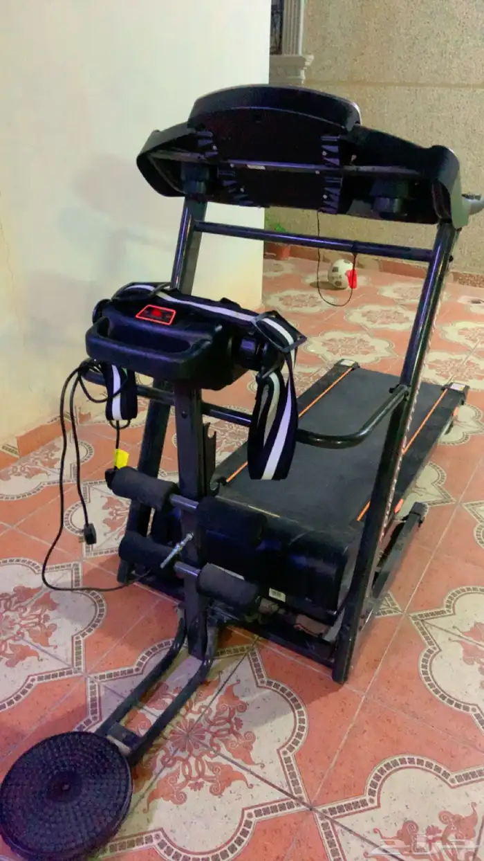 سير رياضي كهربائي مع جهاز مساج كهربائي شغال السعر 700ريال 1