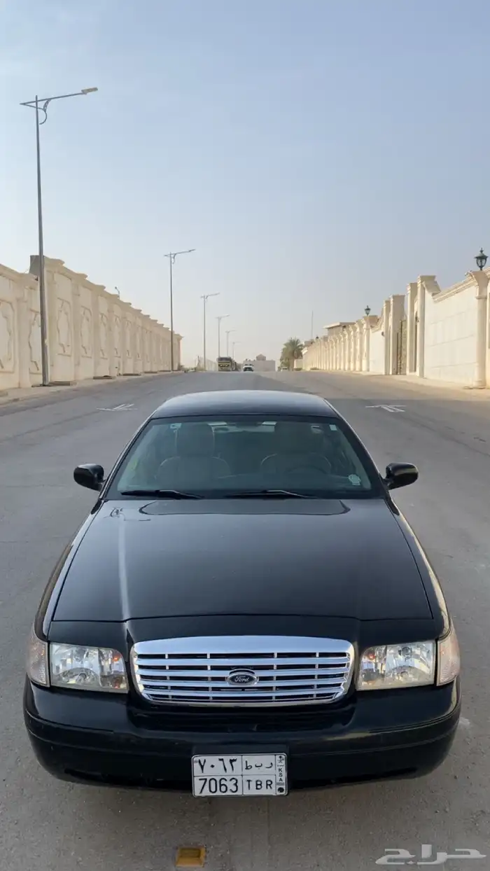 فورد كراون فكتوريا 2011 وكاله فل كامل 6