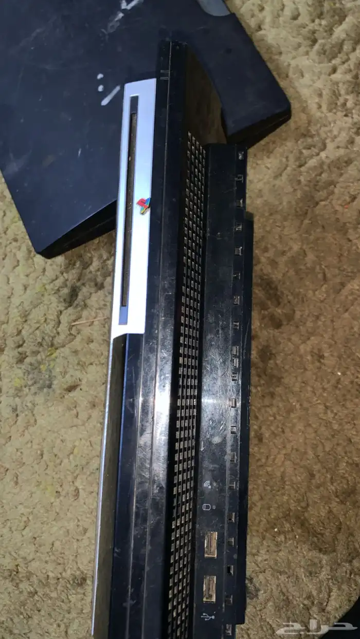 أنا عندي سوني 3 موديل السوني أبيع على الله بس سوني شغال 3