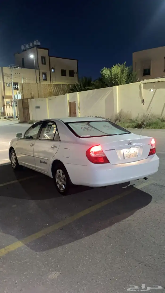 تيوتا كامري 15