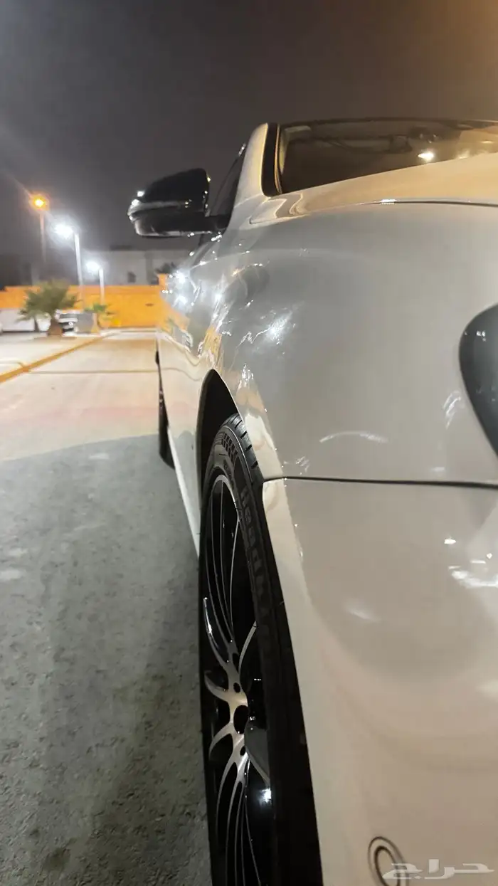 مرسيدس E200 2020 10