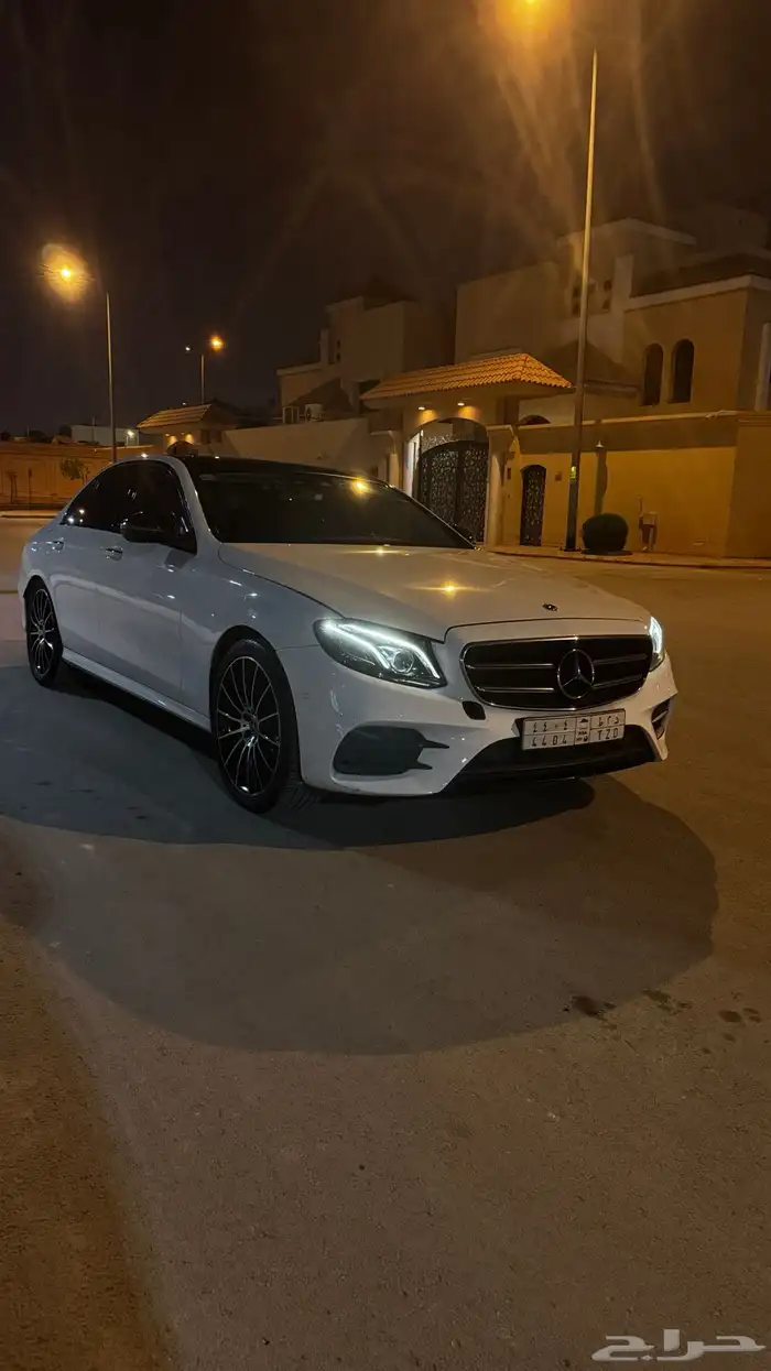 مرسيدس E200 2020 1